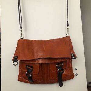 Nino Bossi Brown Crossover